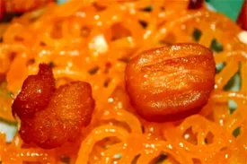 به این مدل زولبیا و بامیه لب نزنید