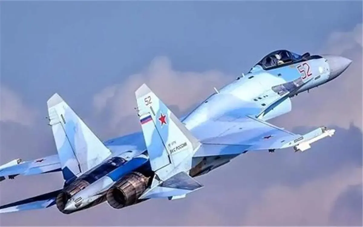 از شایعه تا واقعیت  ویدیویی جنجالی از پرواز سوخو-۳۵ روسی در آسمان تهران