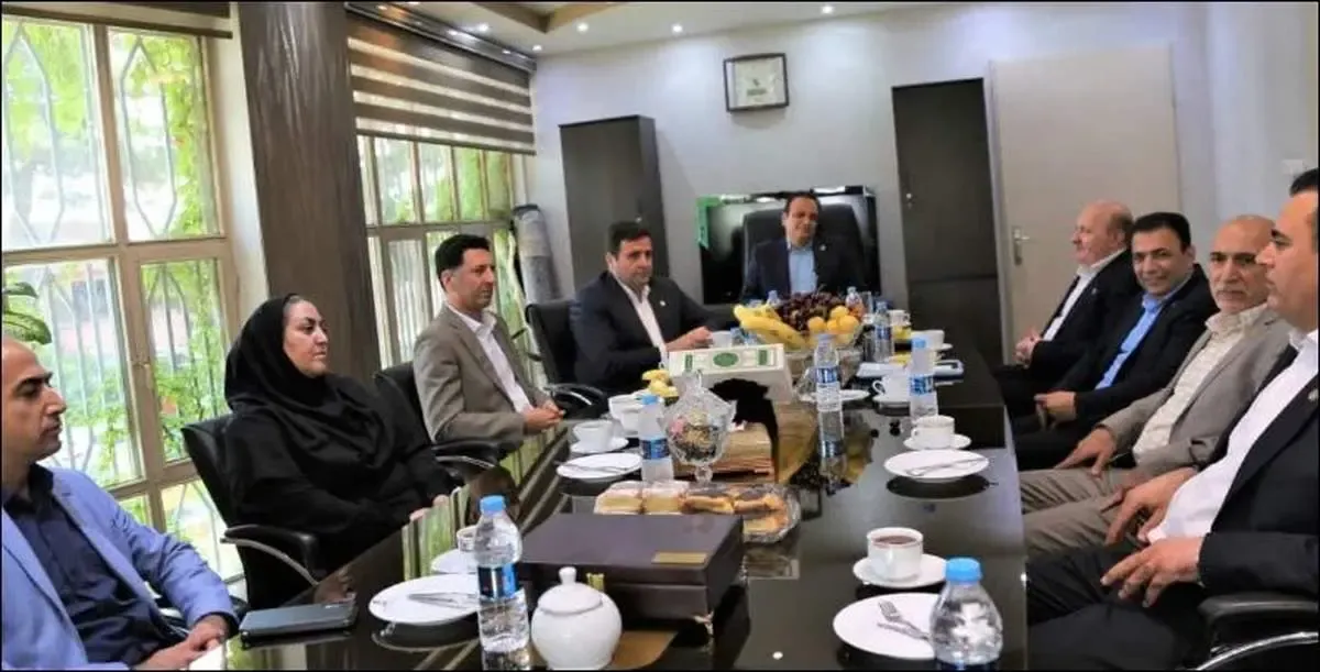 مدیران شعبه های خسارت غرب و شرق تهران بیمه ایران معرفی شدند