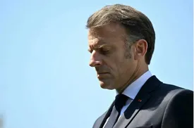 تغییر دادن حکومت‌ها از طریق نظامی اشتباهی بزرگ است