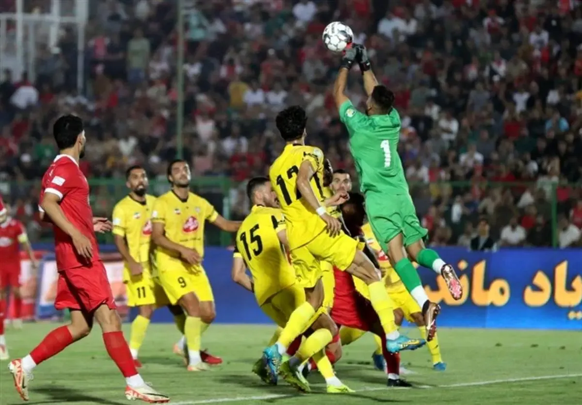 بازیکن پرسپولیس سپاهانی شد!