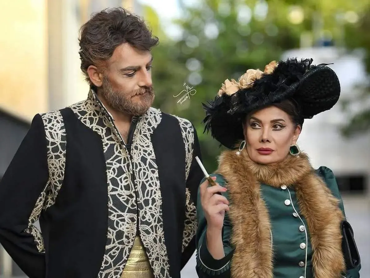 عاطفه رضوی و حامد کمیلی در پشت صحنه تئاتر «فردریک» / تصاویر