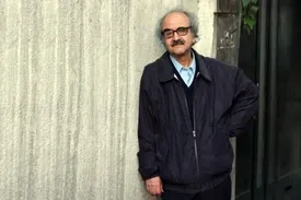 واکنش شفیعی کدکنی به تجاوز اسرائیل/ ایران از پای نمی‌افتد