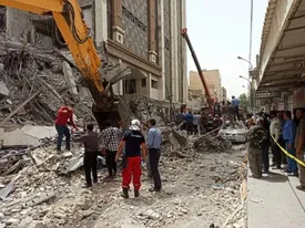ببینید | 6 نفر از پرسنل شهرداری و انتظامی زیر آوار ماندند