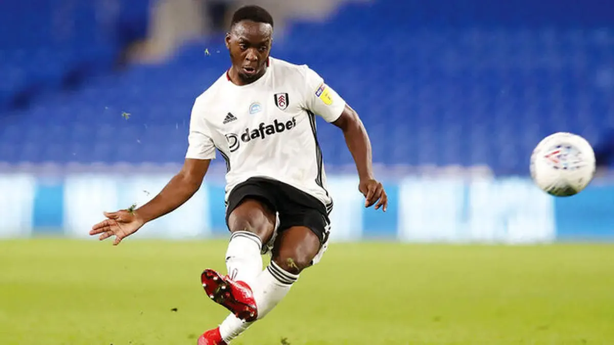 یک مهاجم جذاب خارجی به استقلال می آید