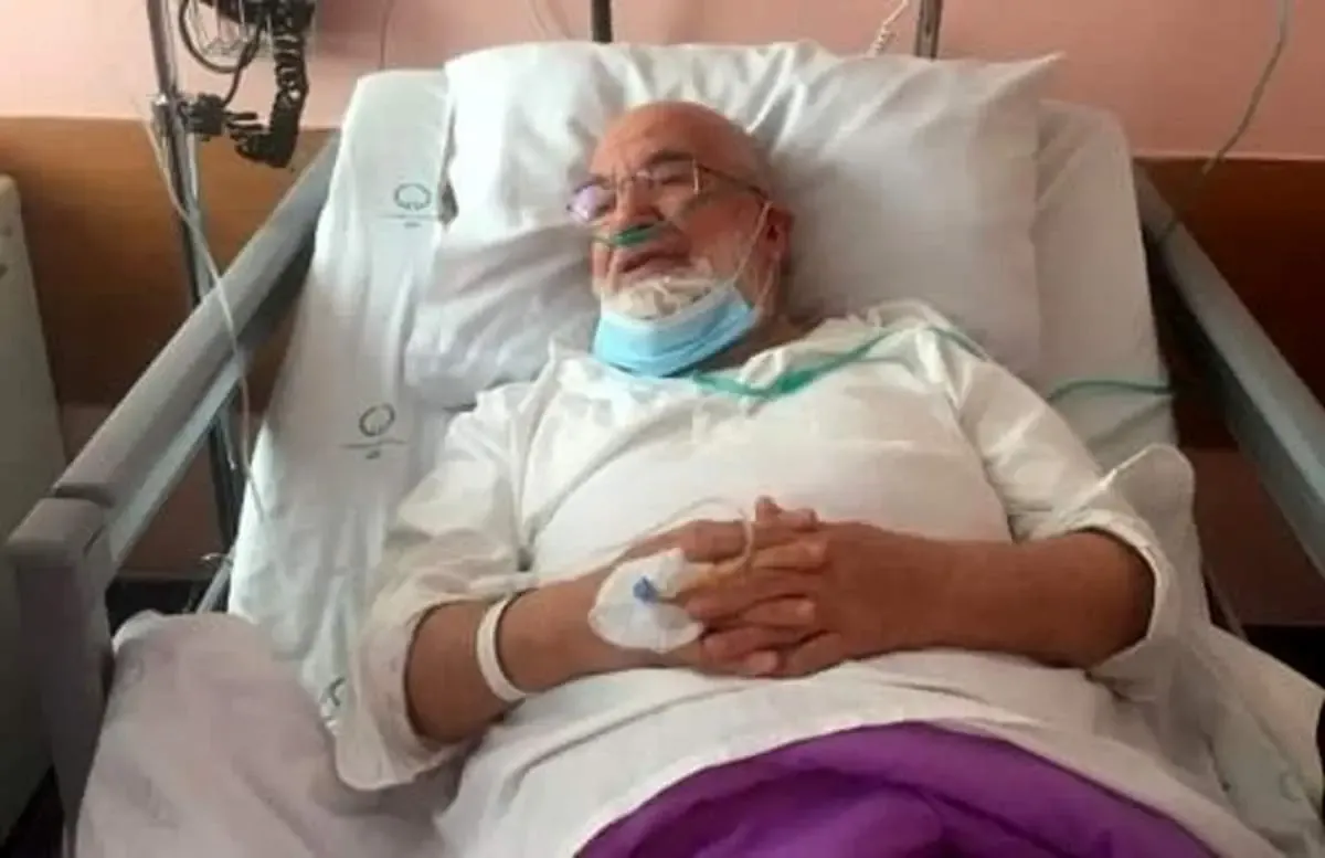 مهدی کروبی در بیمارستان بستری شد