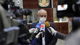 دانش آموزان را مهرماه به مدرسه می‌آوریم