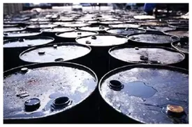 شکار شناور قاچاق در خلیج فارس/ ۵۰ هزار لیتر سوخت توقیف شد