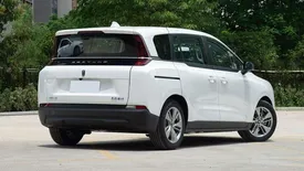 اختلاف قیمت کارخانه و بازار فروش ایران خودرو بستیون چقدر است؟