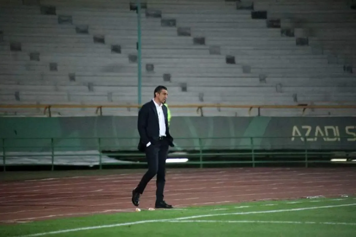 شعارهای تند علیه مهدی رحمتی در آزادی/ فیلم