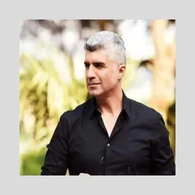 عکسی عاشقانه از اوزجان دنیز بازیگر ترکیه و همسر ایرانیاش/ ببینید