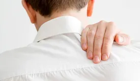 ۵ دلیل درد عضلات در هوای سرد و روش‌های مقابله با آن