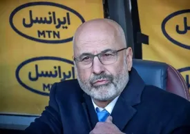 سرمربی استقلال استعفا میدهد؟