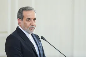 ایران سر جنگ با همسایگان ندارد