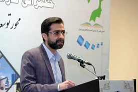 سیاست حکمرانی کارآفرین باید کل نگر باشد