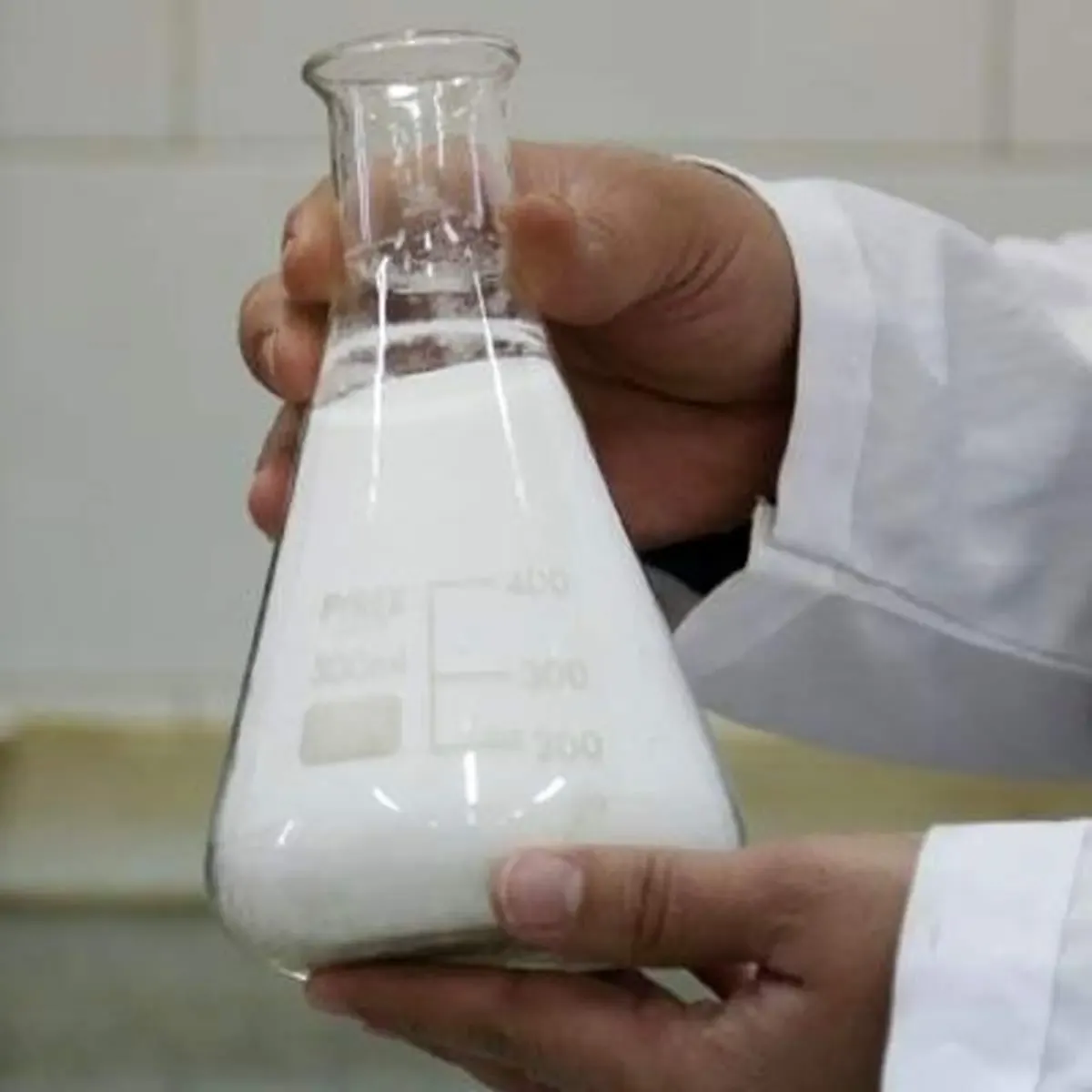 پتروشیمی آبادان موفق به تست پلی وینیل الکل (PVA) با هیدرولیز ۸۰ در مقیاس صنعتی شد‌