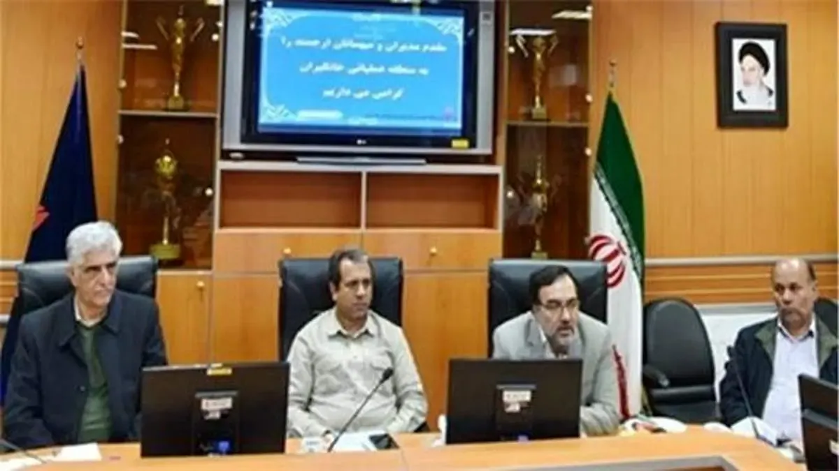 با مشارکت دستگاههای دولتی و بخش خصوصی شن های روان خانگیران مهار می شوند