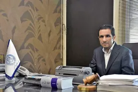 مگر می‌شود کسی که فعالیت قضایی دارد ، تولستوی و داستایوفسکی نخوانده باشد!