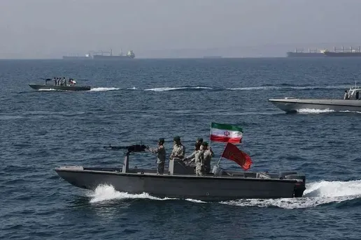 ادامه تسلط ایران بر تنگه‌هرمز