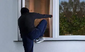 دستگیری باند حرفه‌ای سرقت مسلحانه در خوزستان/ ۲۰ فقره سرقت تحت پوشش مأمور