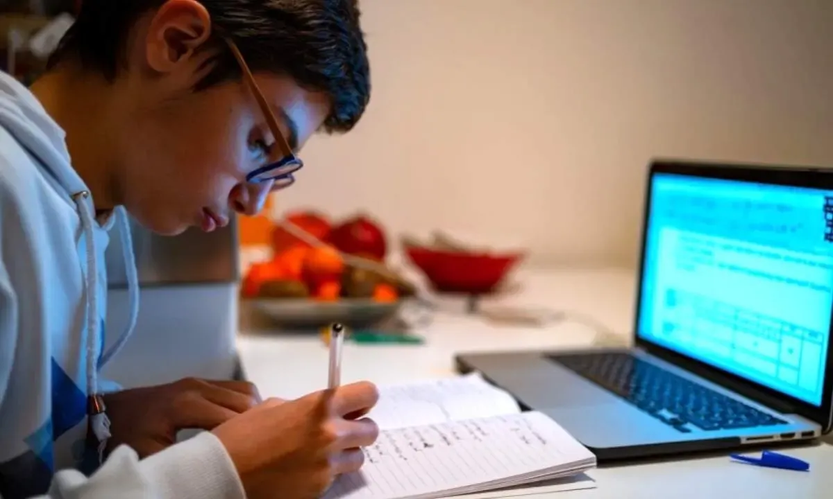 مدارس ابتدایی پردیس در نوبت عصر امروز غیرحضوری هستند