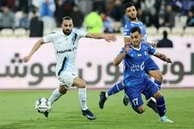 بازیکن استقلال باید اخراج می شد