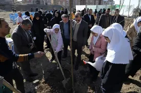 اجرای پویش ملی ایران سبز با کاشت 32 هزار اصله نهال در منطقه2