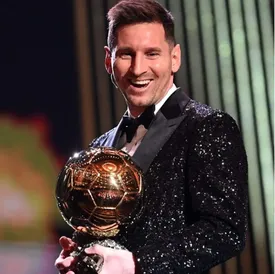 تبریک مسی به مرحوم مارادونا!