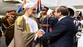 سفر سلطان عمان به قاهره با هدف وساطت میان ایران و مصر