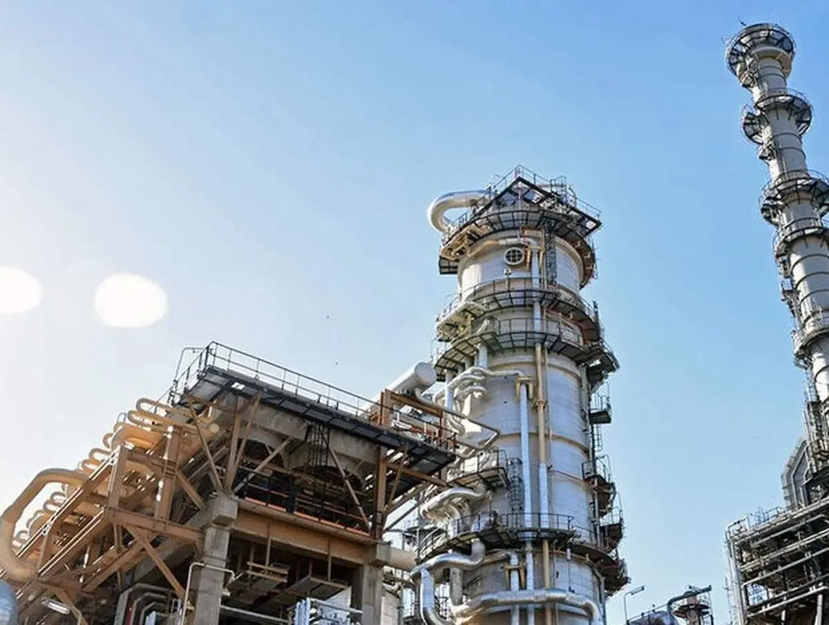 پالایشگاه آبادان و بانک تجارت تفاهم‌نامه همکاری امضا کردند