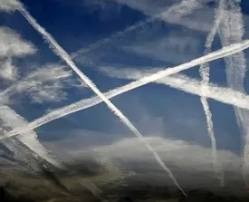 ابرهای جنجالی در آسمان ایران / پای دستکاری‌ های آب و هوایی در کار است؟