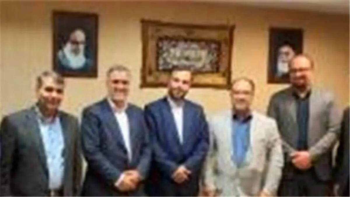 بیمه میهن در دوره جدید مدیریتی و با تحولات و رویکردهای جدید، مسیر رشد و شکوفایی را طی خواهد کرد