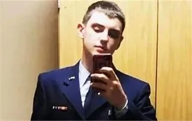 مظنون افشای اسناد پنتاگون بازداشت شد/کاخ سفید از خبرنگاران خواست تا در مورد محتوای اسناد لو رفته سیا و پنتاگون گزارش تهیه نکنند