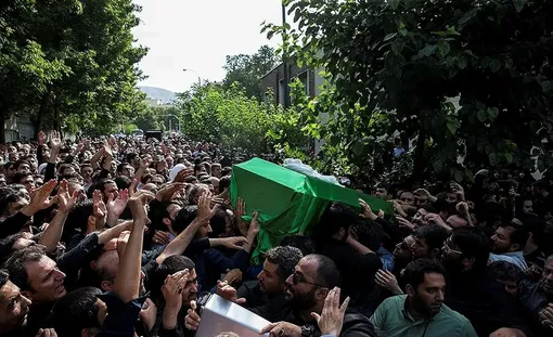 تشییع پیکر مرحوم آیت الله مرتضی تهرانی