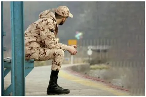 سرباز شهید بمپور، در کرج زنده پیدا شد/ فیلم