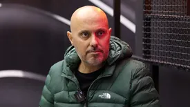 چینی: هواداران از بختیاریزاده حمایت کنند تا استقلال از بحران عبور کند