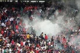 پرسپولیسیها نارنجک زدند، ورزشگاه ترکید! /عکس