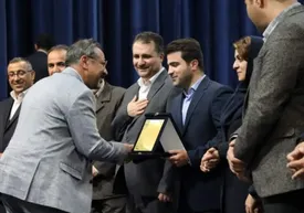 در همایش آموزشی و انگیزشی منطقه۶ شرکت بیمه پاسارگاد مطرح شد؛ حال و آینده را باهم بسازیم