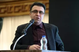 وزارت صمت در دو سال اخیر ضربه بی‌سابقه‌ای به کشور زد / مردم همه تخم‌مرغ‌هایشان را در یک سبد نچینند!