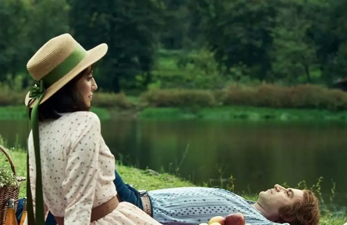 تصاویری از جشن صمیمانه عوامل تاسیان بعد از اتمام سریال منتشر شد