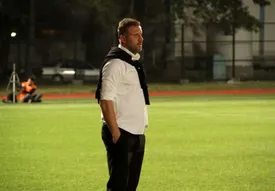 این پرسپولیسی سرمربی تیم لیگ یکی شد