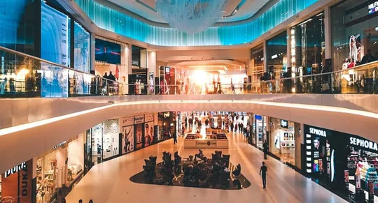 بهترین مراکز خرید لباس کرج ✅️ 10 مرکز عالی ✅️