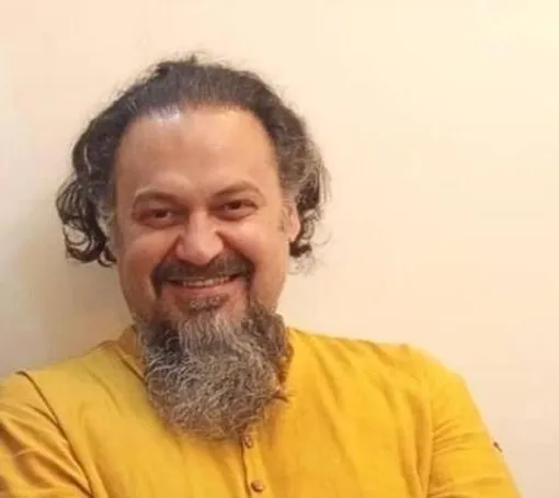 شعر دارد به شوخی بدل می‌شود