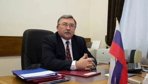 واکنش اولیانوف به ادعای ترامپ درباره تنگه هرمز