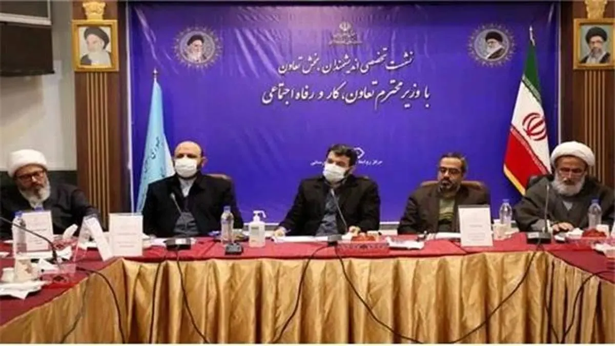 افزایش سهم تعاون در اقتصاد ملی به پشتوانه اندیشمندان و نظریه‌پردازان تحقق می‌یابد