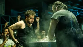 اصرار جواد عزتی بر عدم استفاده از شوخی‌های رکیک