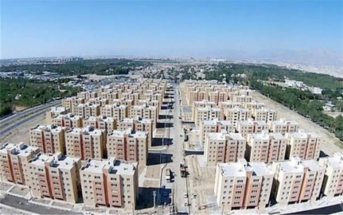 بلاتکلیفی ساخت 4 میلیون مسکن / اقساط ۹ میلیونی داد متقاضیان را درآورد