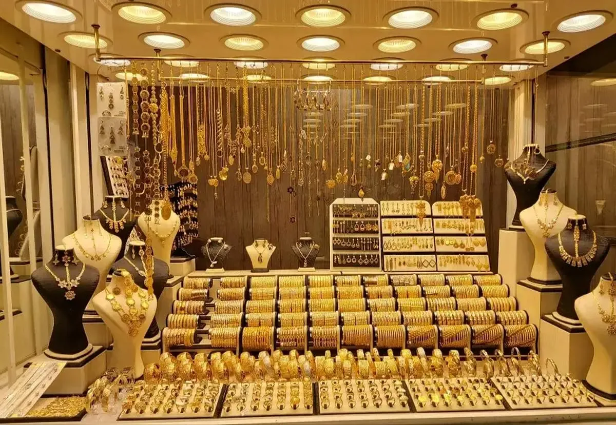 ببینید/ سرقت مسلحانه از یک طلافروشی در تهران