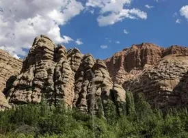 تهرانی‌ها سفر به این کوه‌های عروسکی را از دست ندهید + عکس