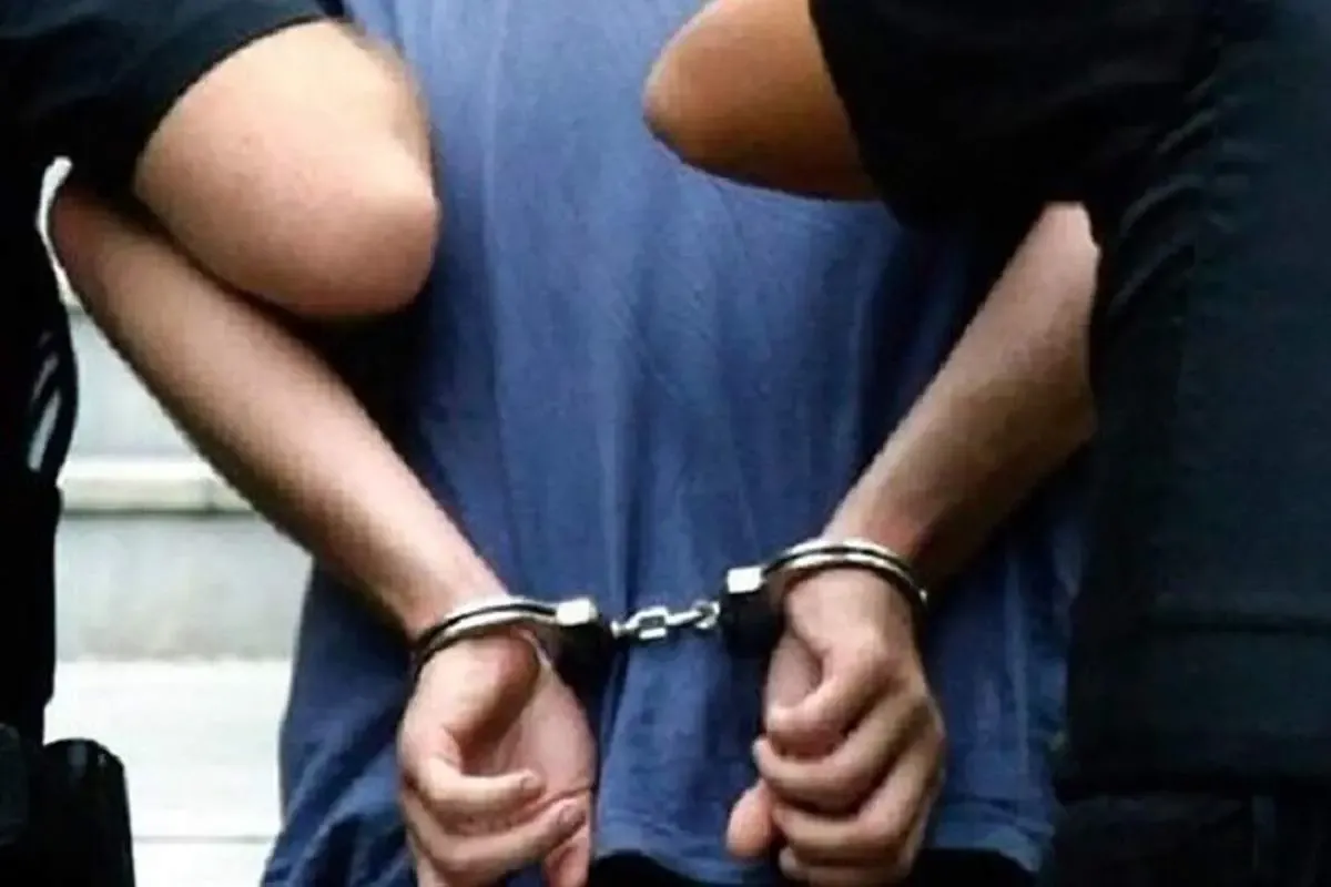 دستگیری جاسوسی که در مترو تهران در حال ارسال اطلاعات اماکن نظامی و حساس کشور به اسرائیل بود